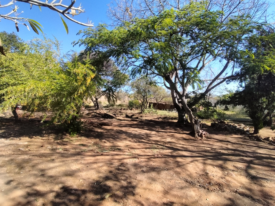 5 Bedroom Property for Sale in Onderstepoort Gauteng