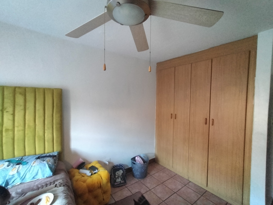 2 Bedroom Property for Sale in Pretoria North Gauteng