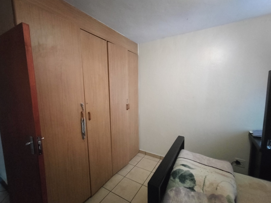 2 Bedroom Property for Sale in Pretoria North Gauteng