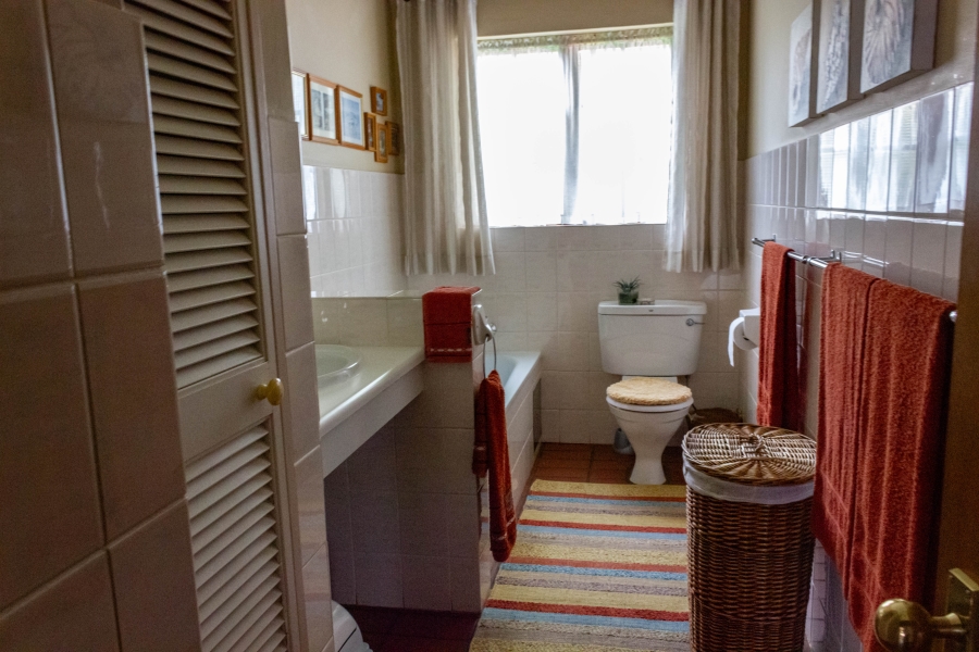 4 Bedroom Property for Sale in Ninapark Gauteng