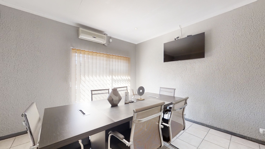 Commercial Property for Sale in Farrar Park Gauteng