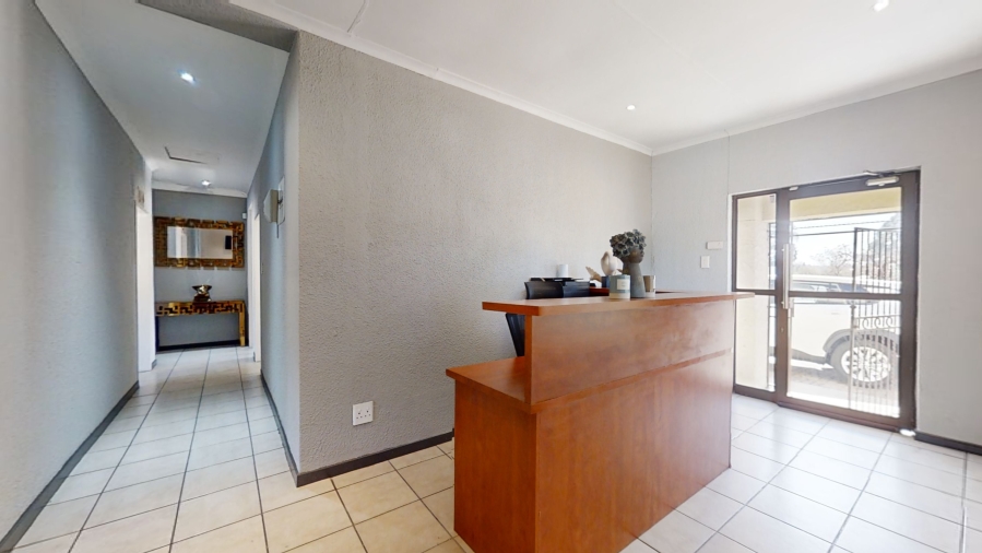Commercial Property for Sale in Farrar Park Gauteng