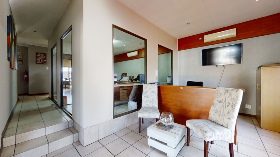 Commercial Property for Sale in Farrar Park Gauteng