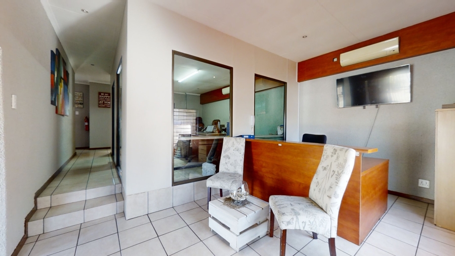 Commercial Property for Sale in Farrar Park Gauteng