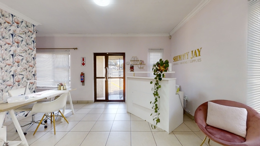 Commercial Property for Sale in Farrar Park Gauteng