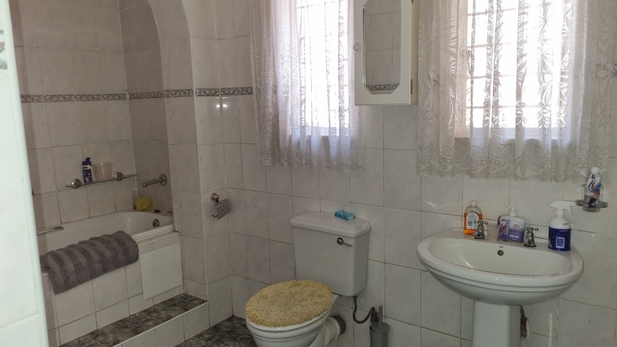 3 Bedroom Property for Sale in Garthdale Gauteng