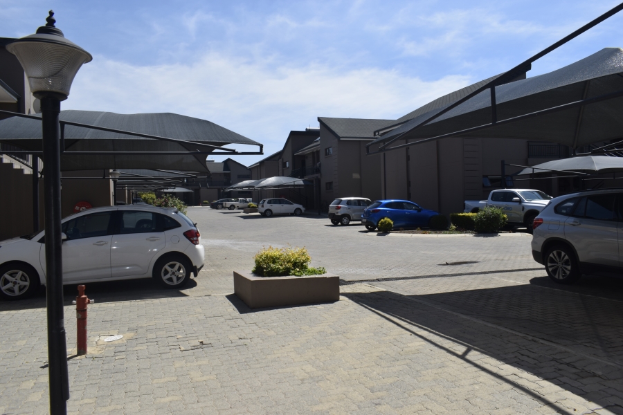 2 Bedroom Property for Sale in Helderwyk Gauteng