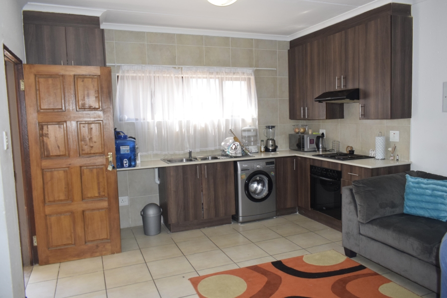 2 Bedroom Property for Sale in Helderwyk Gauteng