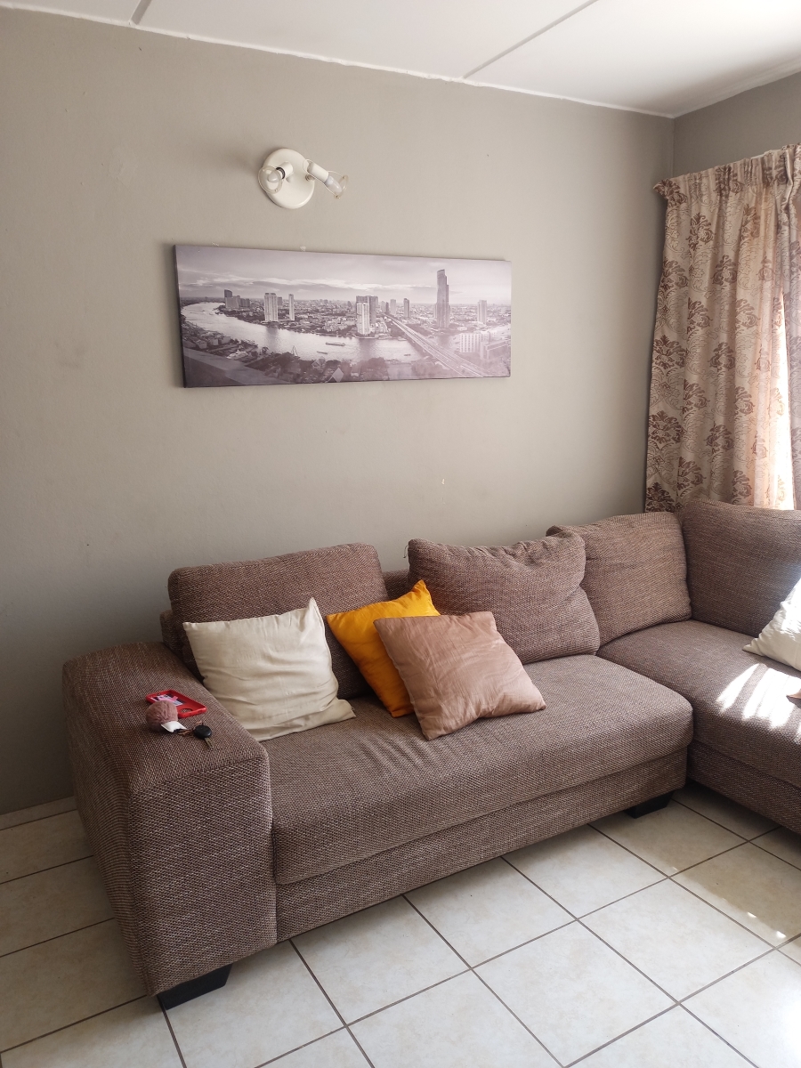 2 Bedroom Property for Sale in Crystal Park Gauteng