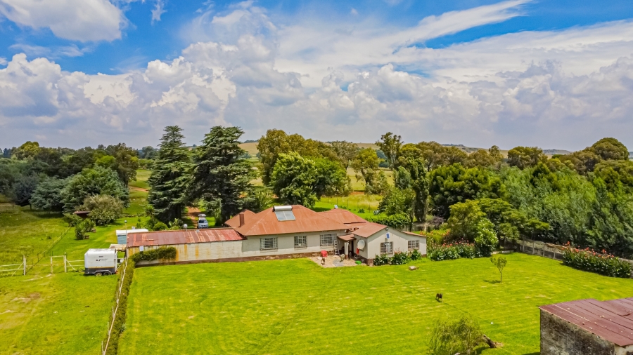 4 Bedroom Property for Sale in Hartzenbergfontein Gauteng