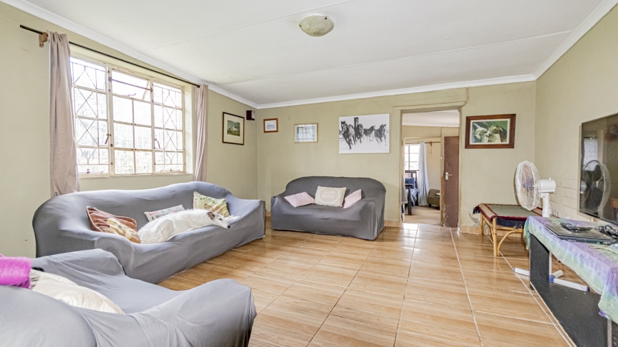 4 Bedroom Property for Sale in Hartzenbergfontein Gauteng