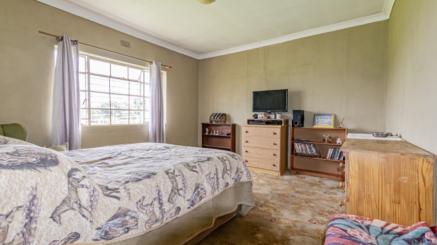 4 Bedroom Property for Sale in Hartzenbergfontein Gauteng