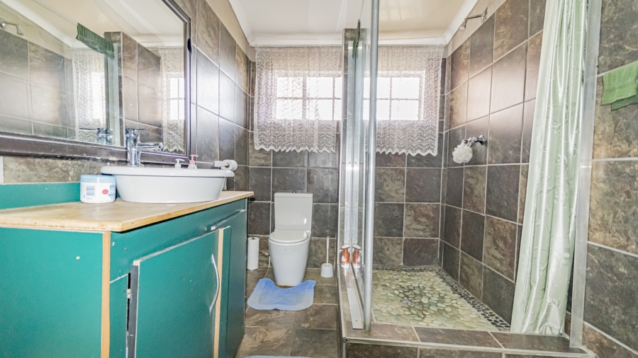 10 Bedroom Property for Sale in Eikenhof Gauteng