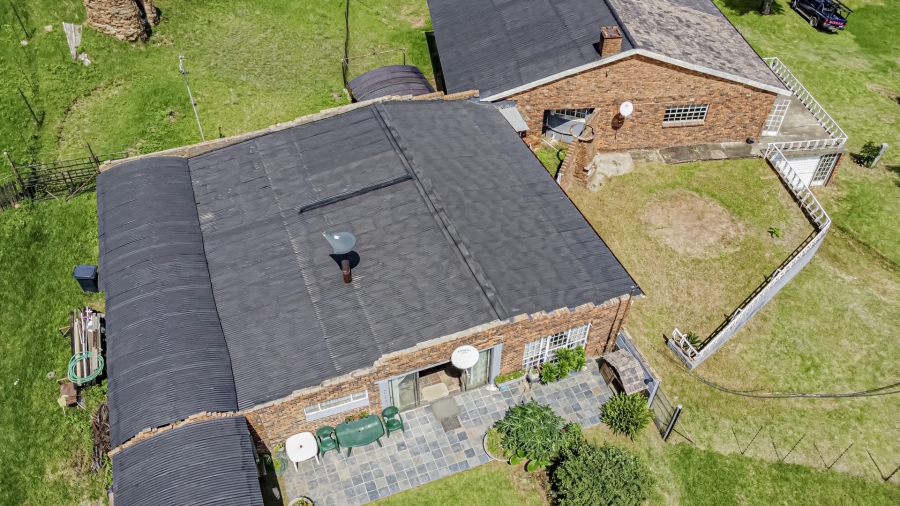 10 Bedroom Property for Sale in Eikenhof Gauteng