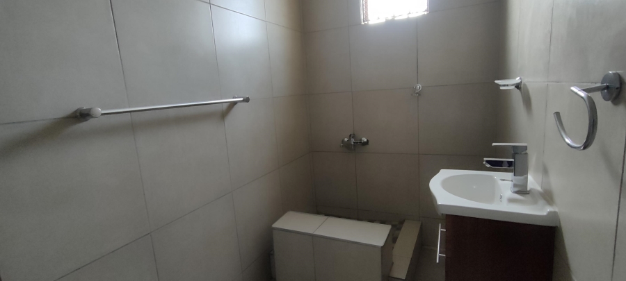 To Let commercial Property for Rent in Laudium Gauteng