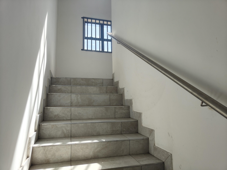 To Let commercial Property for Rent in Asiatic Bazaar Gauteng