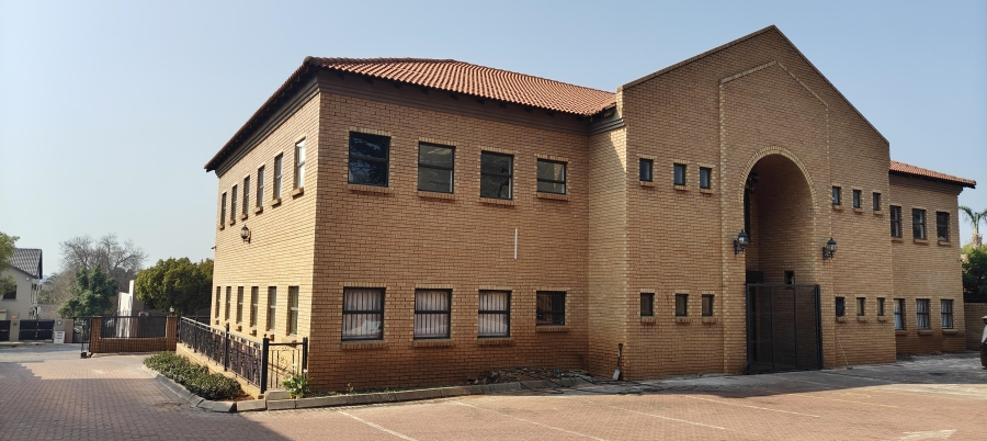 To Let commercial Property for Rent in Eldoraigne Gauteng