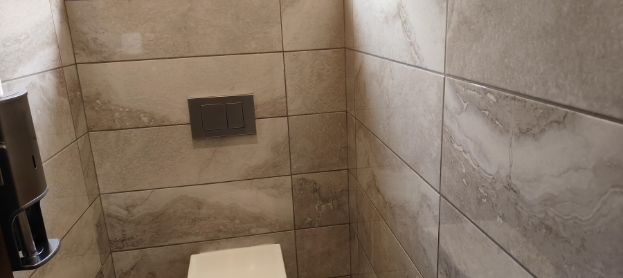 To Let commercial Property for Rent in Eldoraigne Gauteng