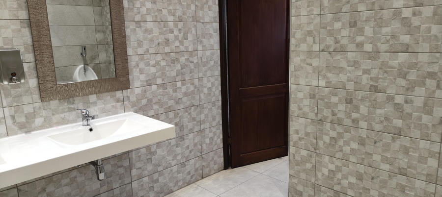 To Let commercial Property for Rent in Eldoraigne Gauteng