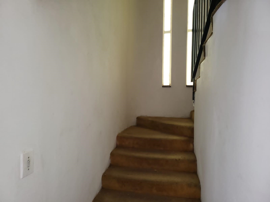 7 Bedroom Property for Sale in Laudium Gauteng