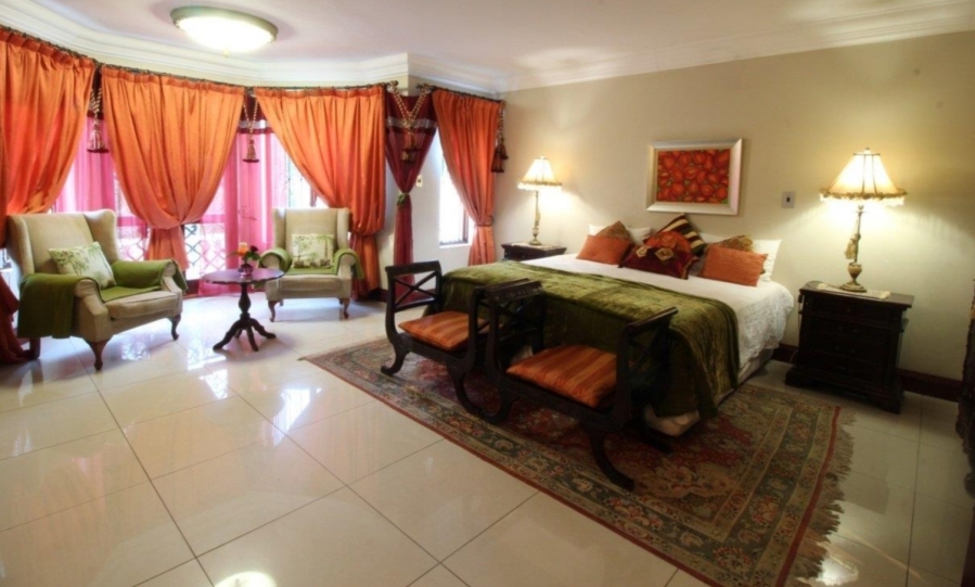 5 Bedroom Property for Sale in Florauna Gauteng