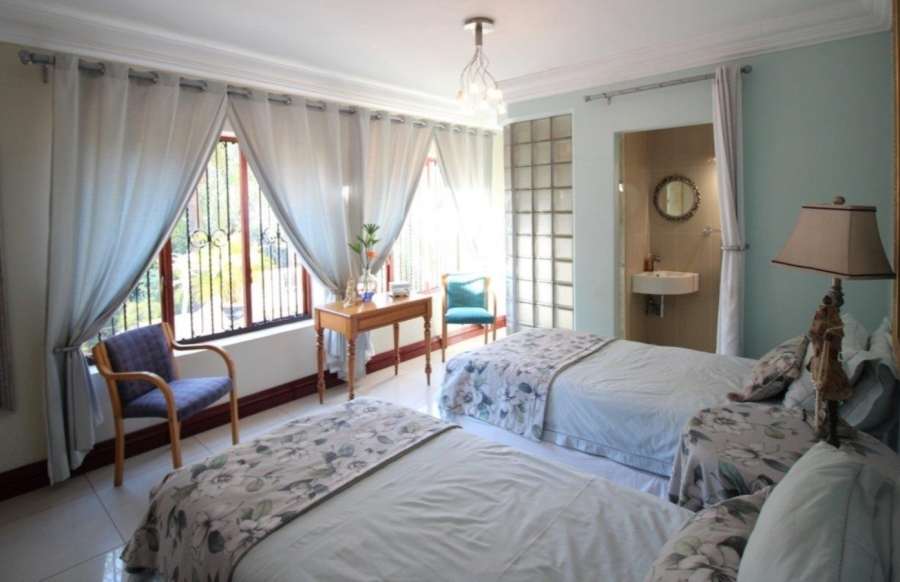 5 Bedroom Property for Sale in Florauna Gauteng