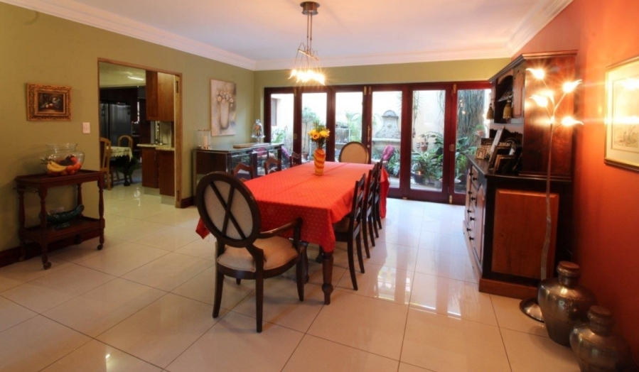 5 Bedroom Property for Sale in Florauna Gauteng