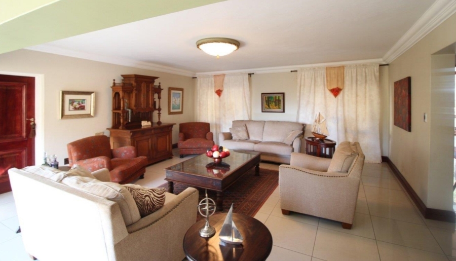 5 Bedroom Property for Sale in Florauna Gauteng