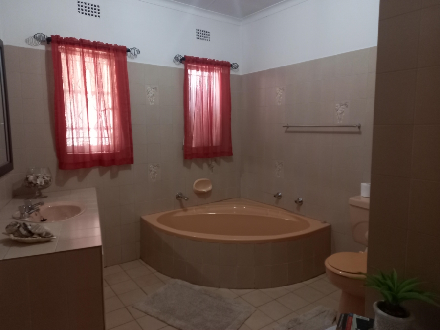 4 Bedroom Property for Sale in Vanderbijlpark SW Gauteng