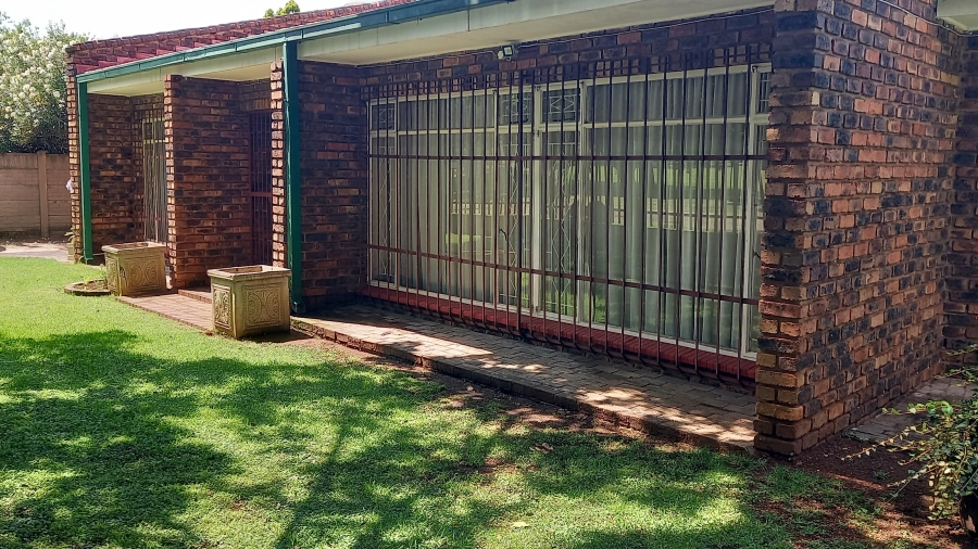 4 Bedroom Property for Sale in Vanderbijlpark SW Gauteng