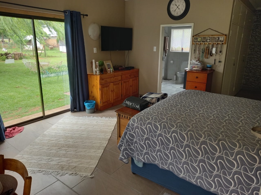 3 Bedroom Property for Sale in Mantevrede Gauteng