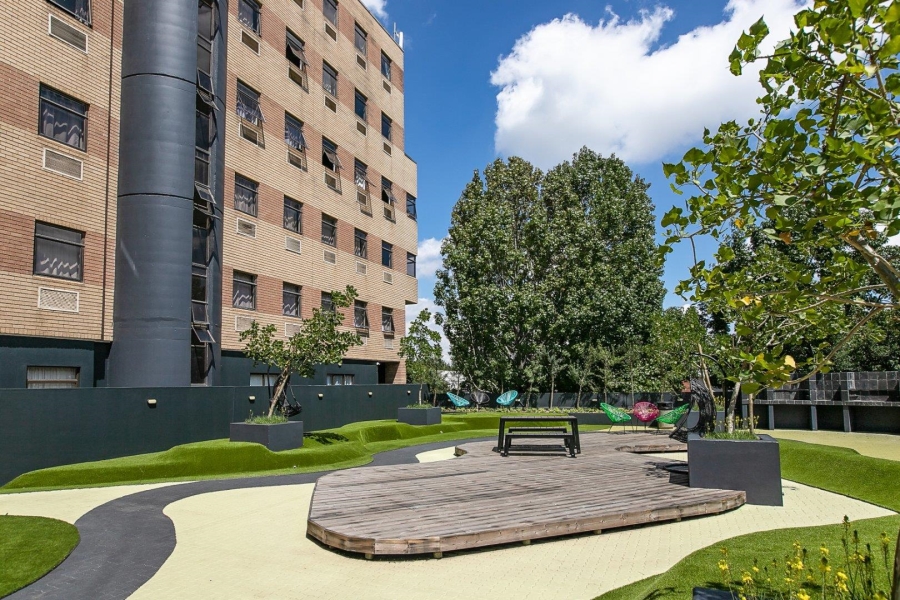 To Let 2 Bedroom Property for Rent in Ferndale Gauteng