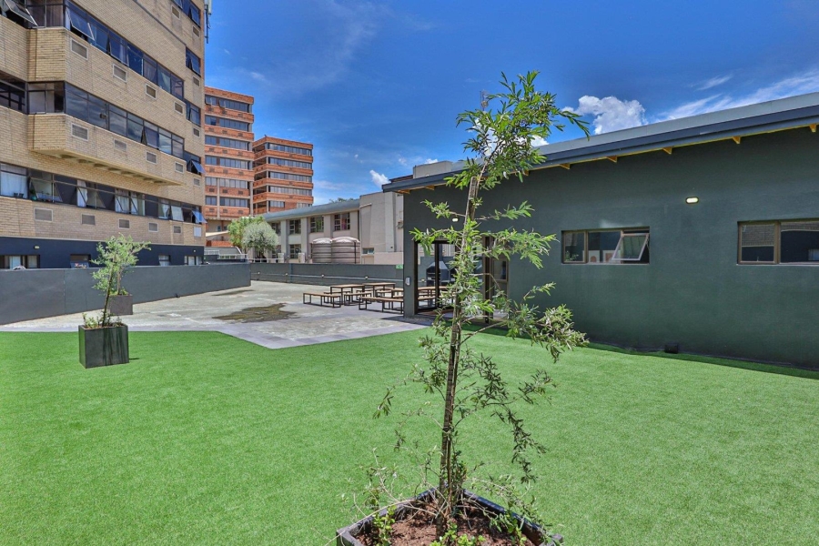 To Let 2 Bedroom Property for Rent in Ferndale Gauteng