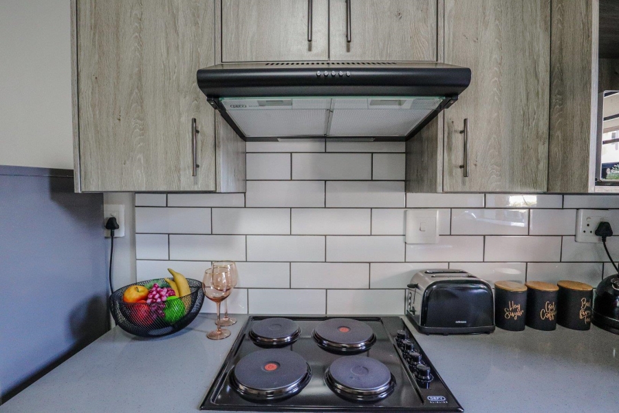 To Let 1 Bedroom Property for Rent in Bramley Gauteng