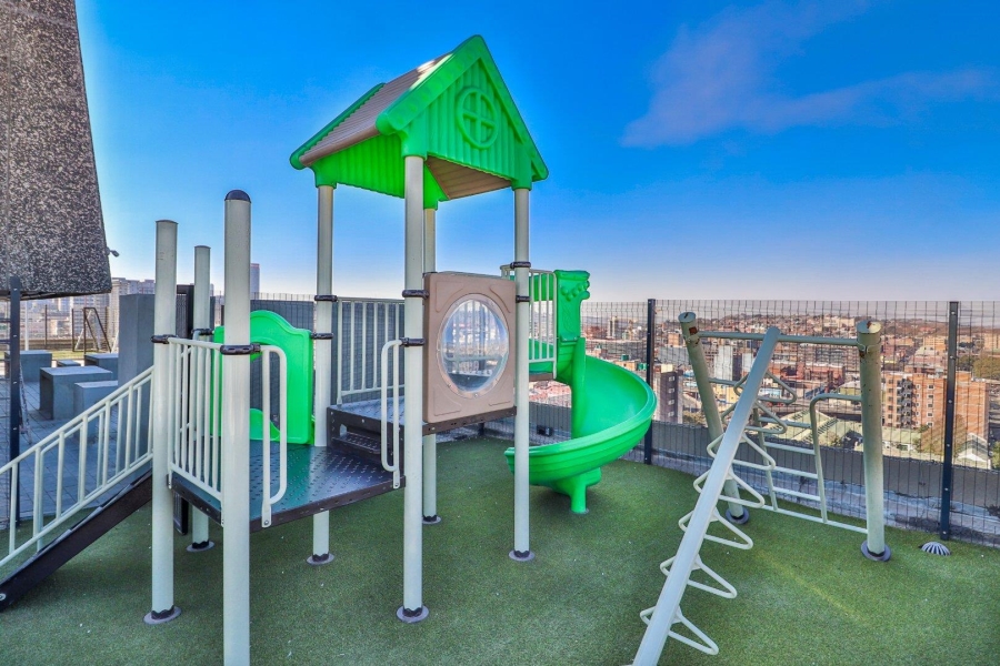 2 Bedroom Property for Sale in City and Suburban Gauteng