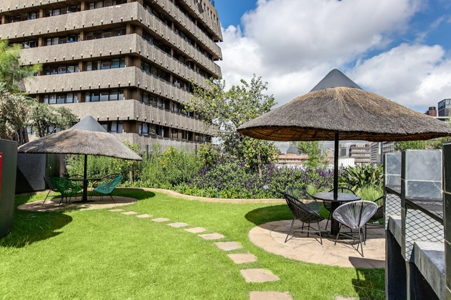 2 Bedroom Property for Sale in City and Suburban Gauteng