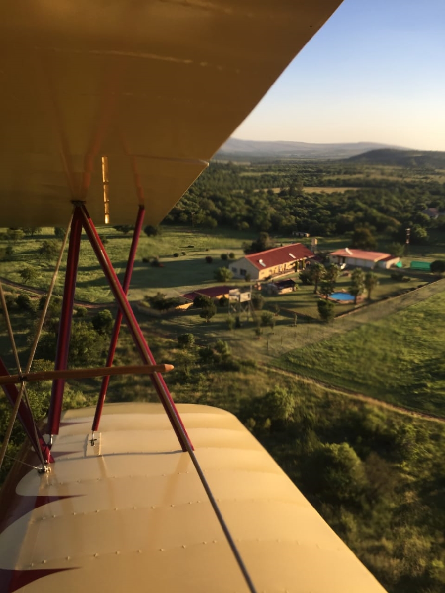 5 Bedroom Property for Sale in Hekpoort Gauteng