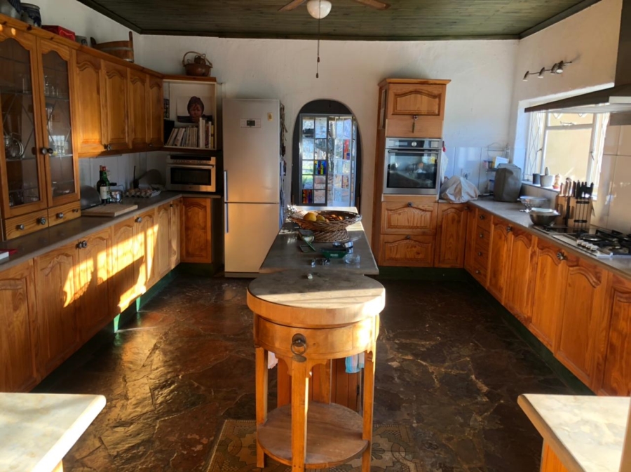 5 Bedroom Property for Sale in Hekpoort Gauteng