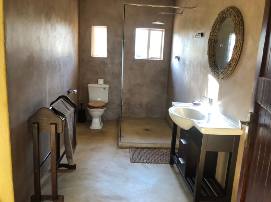 5 Bedroom Property for Sale in Hekpoort Gauteng