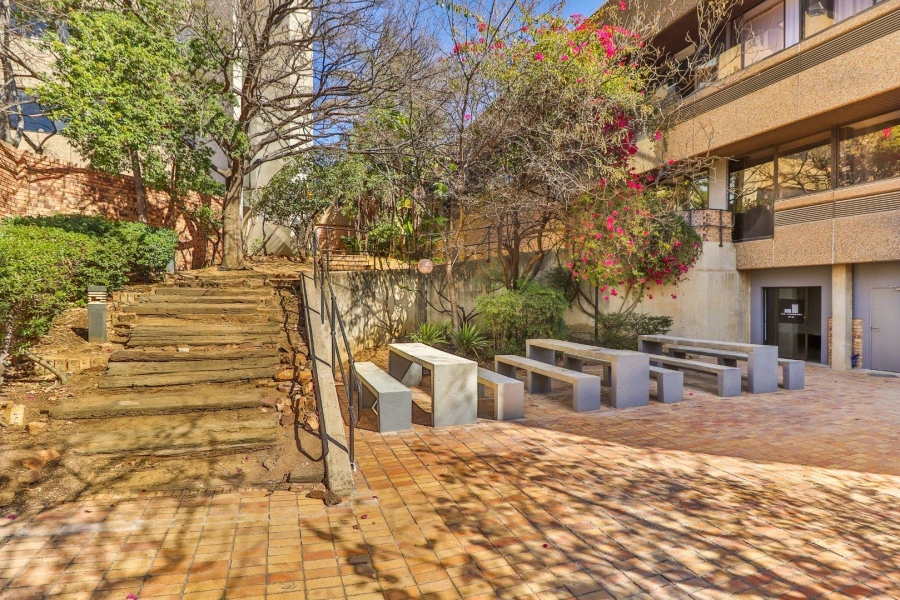 To Let 1 Bedroom Property for Rent in Ferndale Gauteng