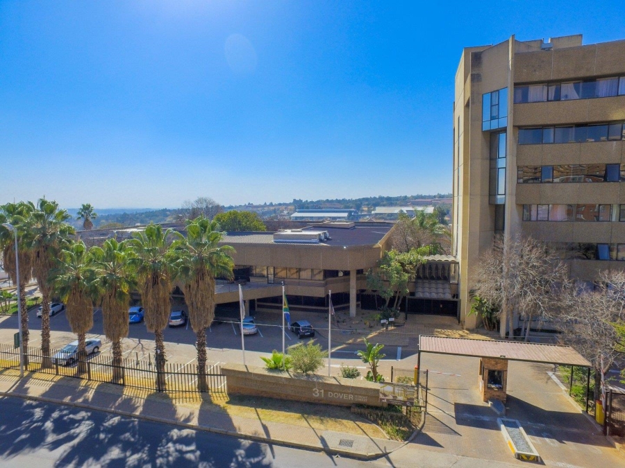 To Let 2 Bedroom Property for Rent in Ferndale Gauteng