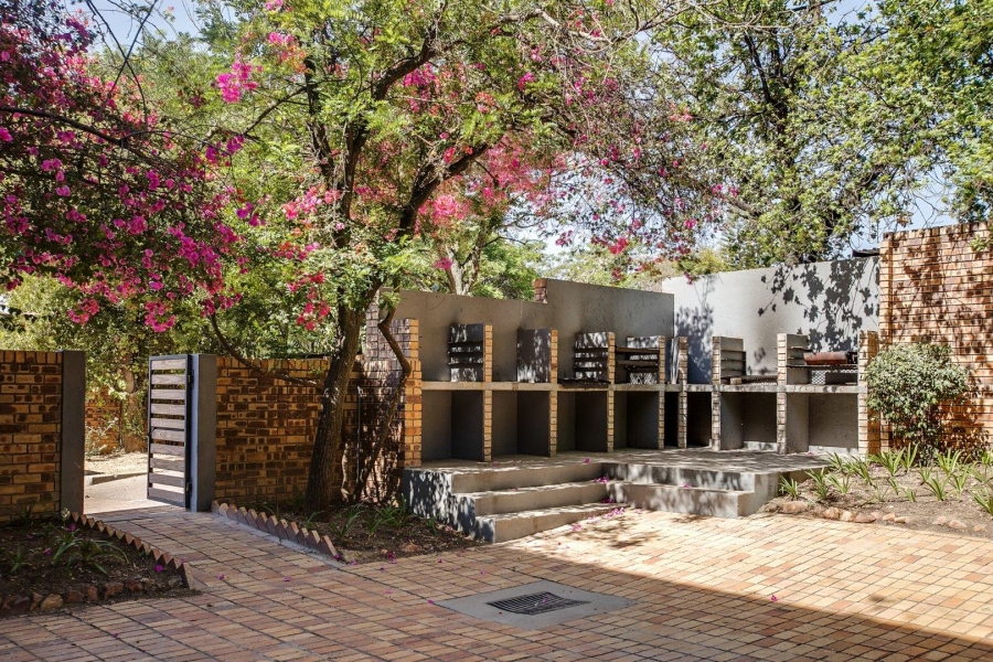 To Let 2 Bedroom Property for Rent in Ferndale Gauteng