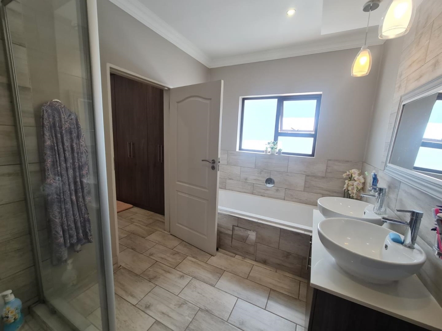 3 Bedroom Property for Sale in Montana Gauteng