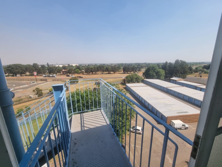 3 Bedroom Property for Sale in Arcon Park Gauteng