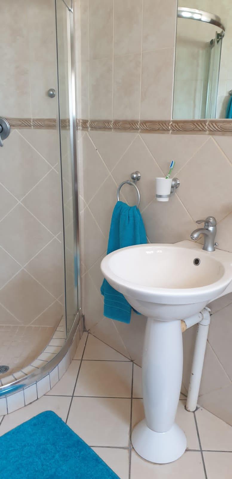 5 Bedroom Property for Sale in Raslouw Gauteng