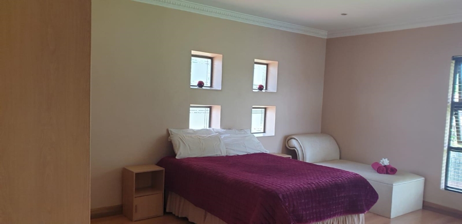 5 Bedroom Property for Sale in Raslouw Gauteng