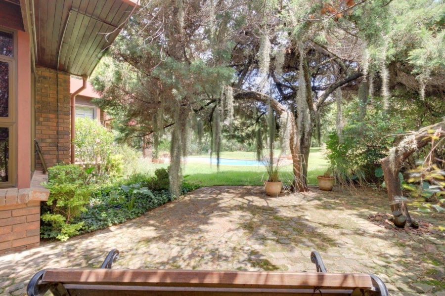 4 Bedroom Property for Sale in Randjesfontein A H Gauteng