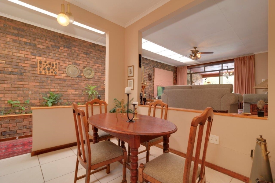 4 Bedroom Property for Sale in Randjesfontein A H Gauteng