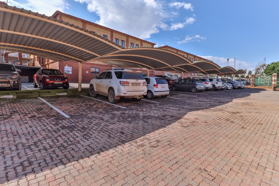 To Let commercial Property for Rent in Route 21 Business Park Gauteng