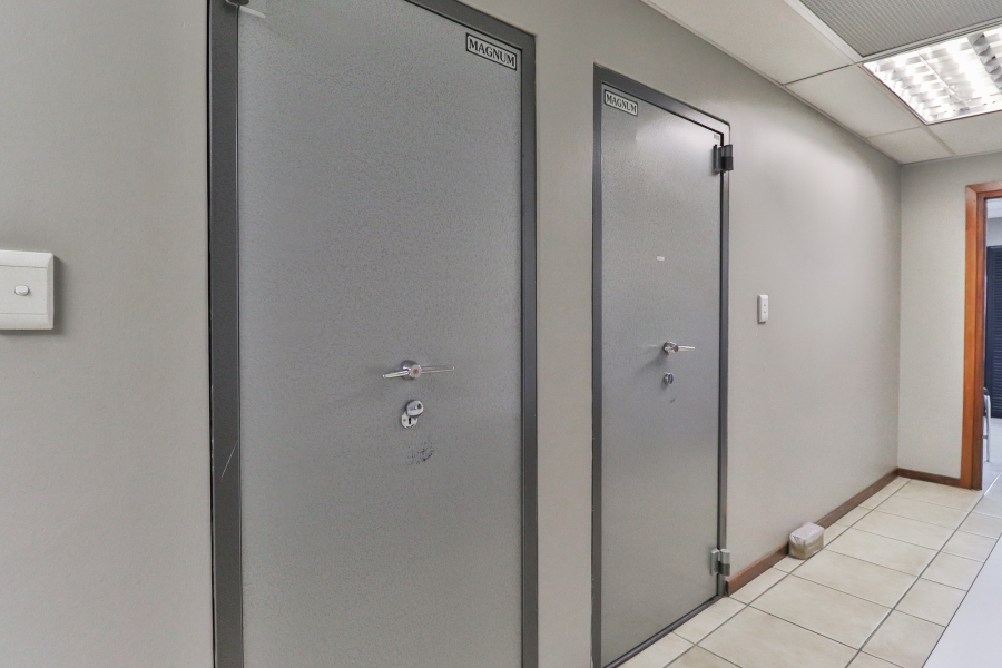 To Let commercial Property for Rent in Route 21 Business Park Gauteng